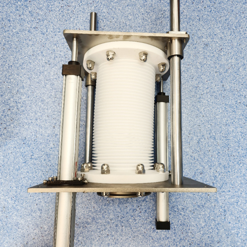 ক্লিনিং ডিভাইস